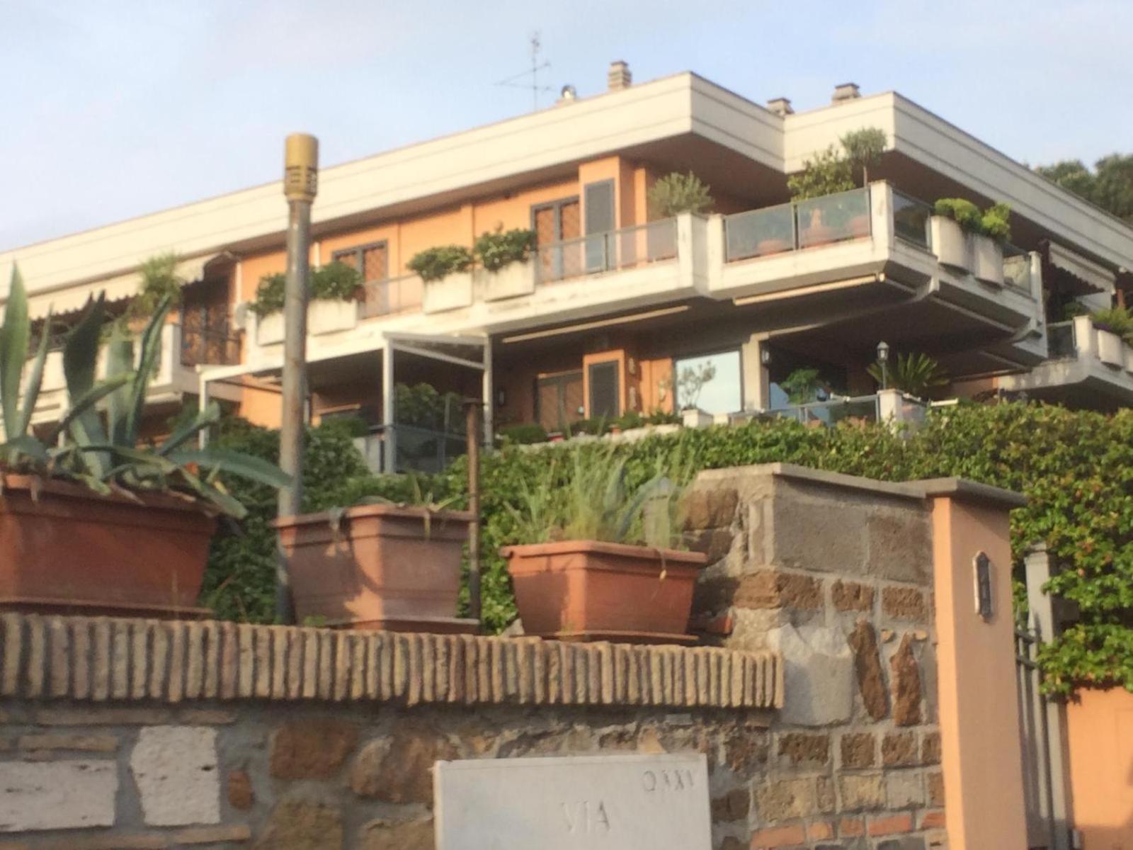 Domus Apartments Roma Dış mekan fotoğraf